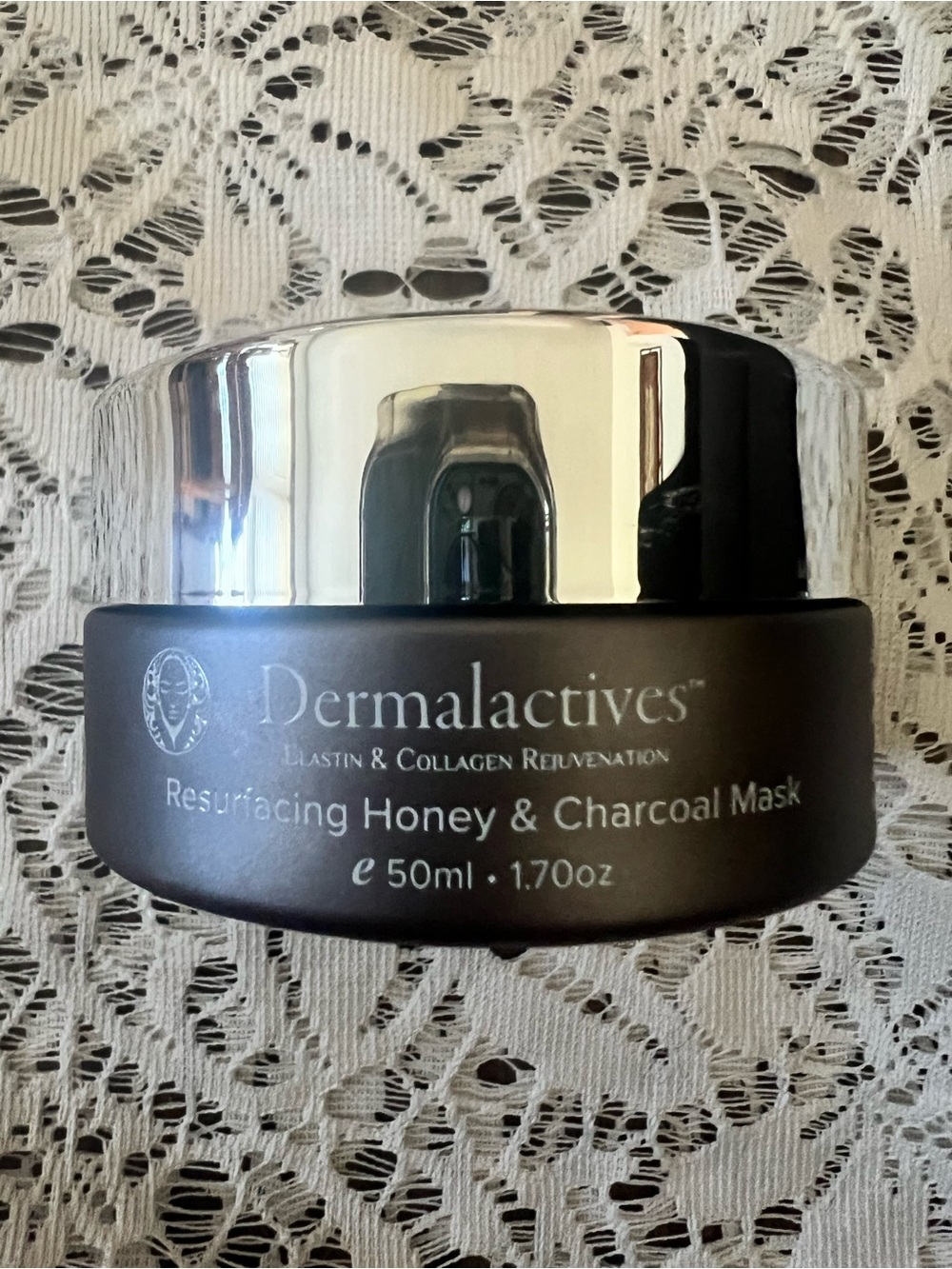 DERMALACTIVES Resurfacing Honey & Charcoal Mask